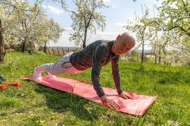 猫区的水友喜欢詹姆斯的多还是喜欢库里的多？10亮23回复