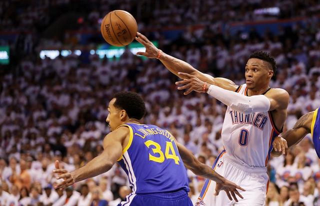 比分焦灼的 比分焦灼的